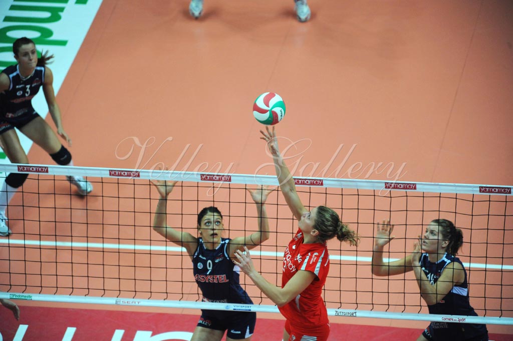 Yamamay Asystel NO (21)